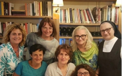 SETTE DONNE,UNA VOCE